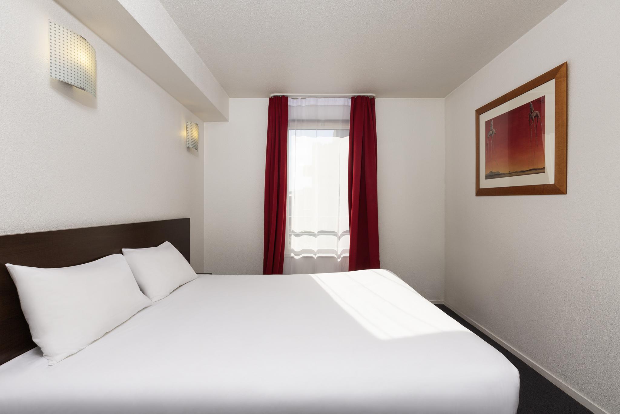 Aparthotel Adagio Access La Defense - Leonard De Vinci Курбевуа Экстерьер фото